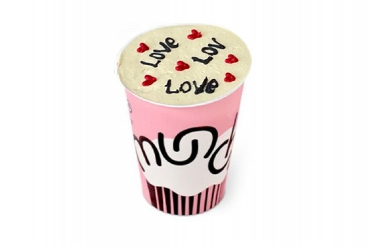 Munch Bakery Cake in a cup